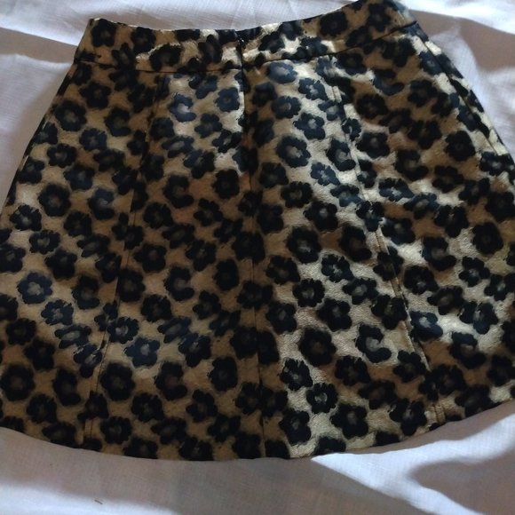 Banana Republic Skirt - Picture 1 of 5